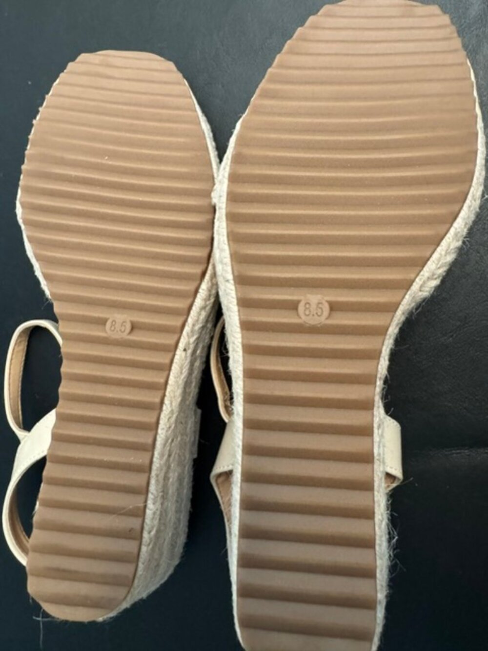 Womens Wedge Sandles New - Never Worn - Size 8.5 - Picture 7 of 7